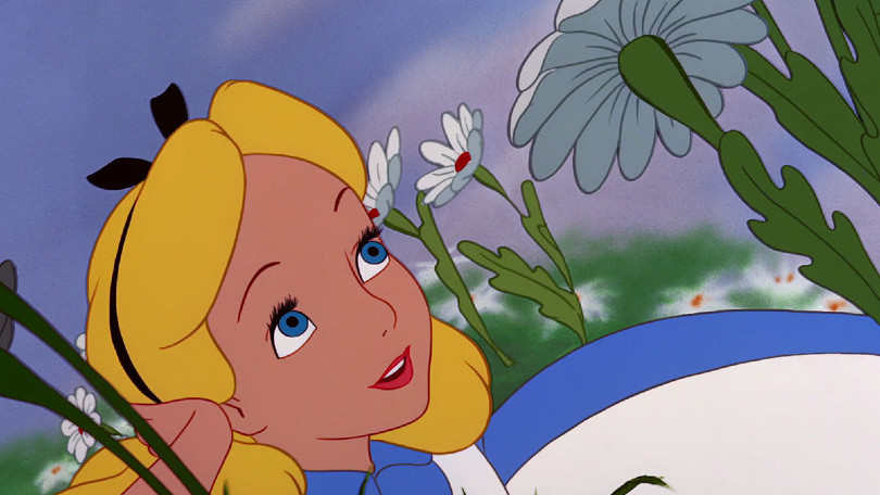 Disney+ viert 70ste verjaardag van Alice in Wonderland met speciale video